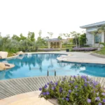 Басейн RockPool RIVIERA – бетонен басейн с облицовка 12 × 6 м