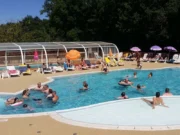 Басейни RockPool PUBLIC – хотелски басейн с хора