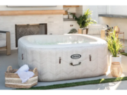 Джакузи PureSpa Chevron DeLuxe на террасе возле камина