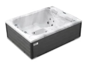 Jacuzzi de grădină Emerald Basic cu acril marmorat deschis și lambriu antracit, vedere de sus din lateral