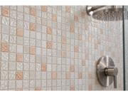 Embossed glass-ceramic bathroom mosaic Tulipano – close-up of the mosaic