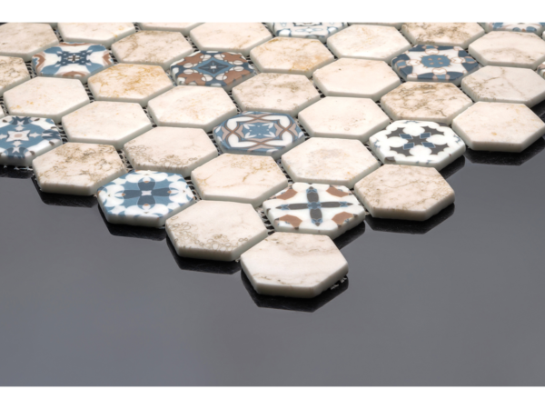Hexagonal glass-ceramic mosaic for bathroom Moleanos – cladding example