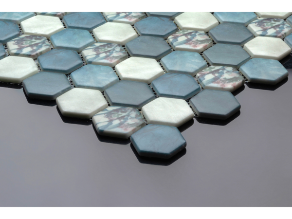 Hexagonal glass-ceramic mosaic for bathroom Strelitzia – cladding example