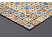 Mozaic cu model din sticlă ceramică pentru baie Puebla – exemplu de placare